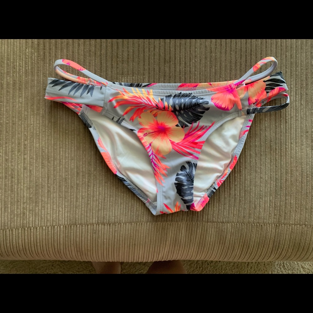 PINK bikini bottoms